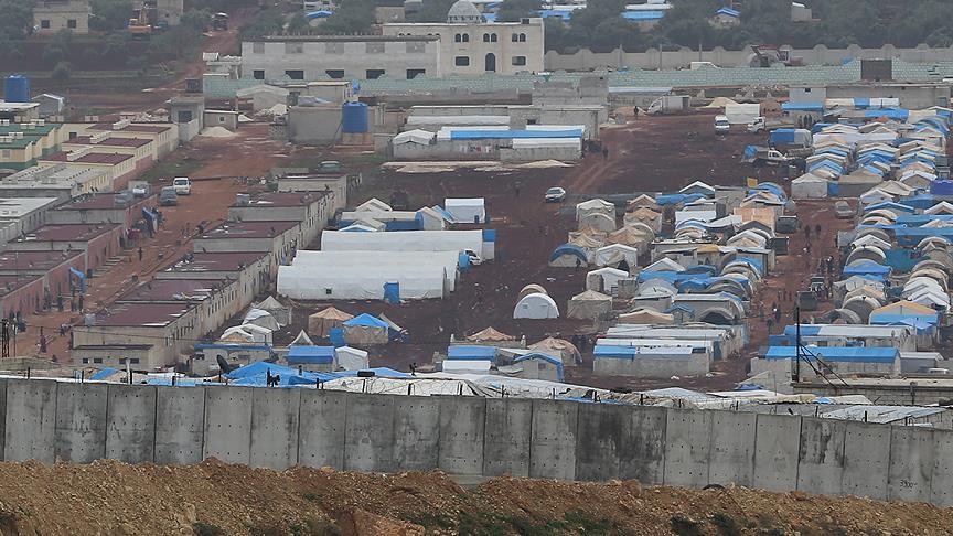  Türkiye sınırında çadır kentte bombalı saldırı: 35 kişi öldü